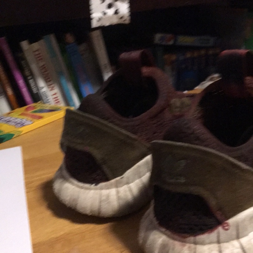 Custom shoes - Picture 3 of 3